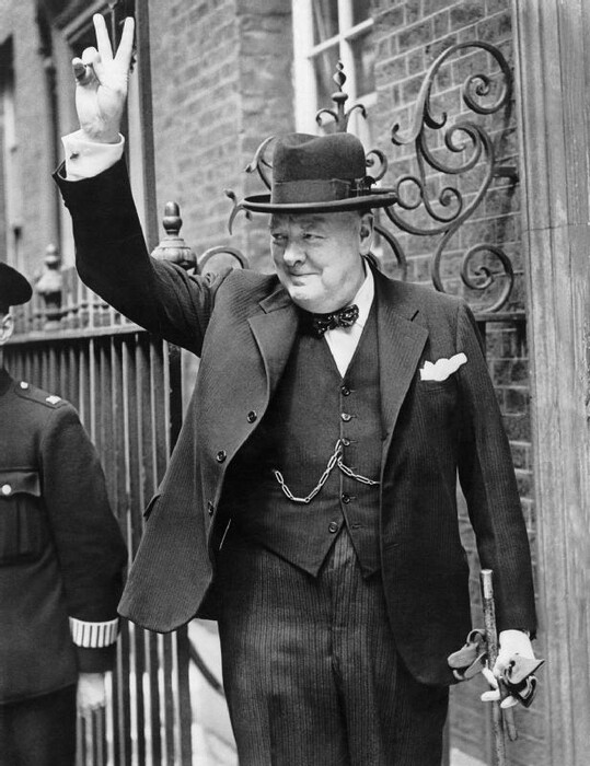 Ουίνστον Τσόρτσιλ: Σαν σήμερα γεννιέται «ο μεγαλύτερος Βρετανός όλων των εποχών»