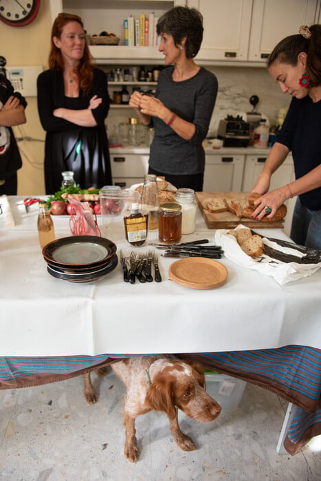Τα αντισυμβατικά μαθήματα μαγειρικής που παραδίδονται τώρα στη Αθήνα 