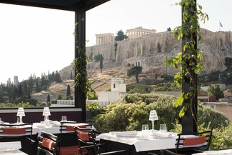 Η κουζίνα του Sense στο ξενοδοχείο Athenswas ξεφεύγει από τα καθιερωμένα
