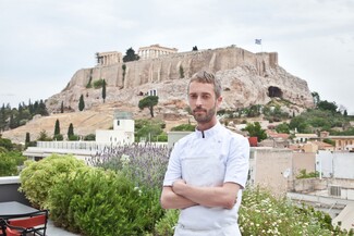 Ο βραβευμένος chef Θοδωρής Παπανικολάου στο Sense του ξενοδοχείου AthensWas