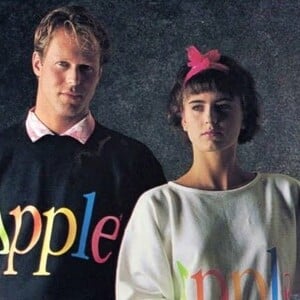  H απίστευτη σειρά ρούχων της Apple (1986)