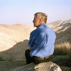 Άμος Οζ: H ζωή σε ένα χωριό του Ισραήλ