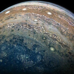 Το διαστημικό ταξίδι του Juno στον Δία και τον Γανυμήδη, σε μουσική υπόκρουση του Βαγγέλη Παπαθανασίου [ΒΙΝΤΕΟ]
