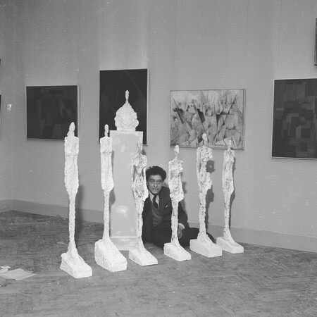 Η Tate Modern τιμά τον Τζιακομέτι με μεγάλη αφιερωματική έκθεση που γνωρίζει τεράστια επιτυχία