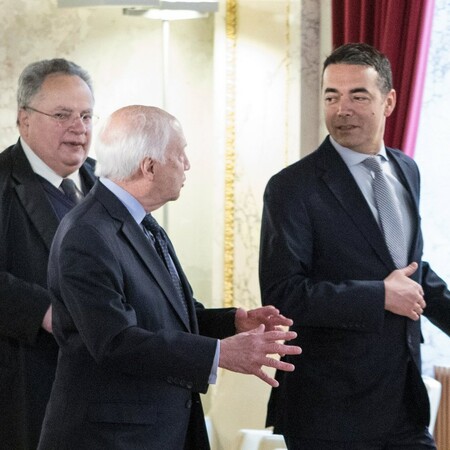 Με Ντιμιτρόφ και Νίμιτς συναντάται ο Κοτζιάς την Τετάρτη στη Βιέννη