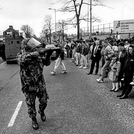 Ιρλανδία: Βρετανοί στρατιώτες σκότωσαν αθώους πολίτες στο Μπέλφαστ το 1971, σύμφωνα με έρευνα