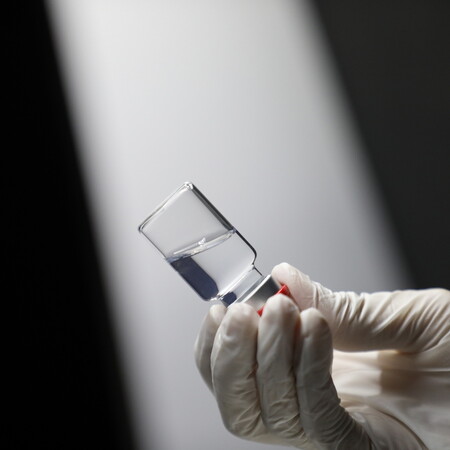 Το πλήγμα στη φήμη του εμβολίου της AstraZeneca «πιθανότατα σκότωσε εκατοντάδες χιλιάδες»