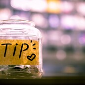 Tipflation: Πότε είναι ΟΚ να μη δίνεται φιλοδώρημα;