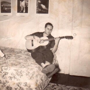 Ζακ Μεναχέμ: ένας ακάματος folkist στην καρδιά του Greenwich Village, στις δεκαετίες του ’50 και του ’60