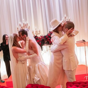 Οι Maneskin «παντρεύτηκαν»: Ο γάμος- έκπληξη στη Ρώμη, ο «ιερέας» Alessandro Michele και οι διάσημοι καλεσμένοι
