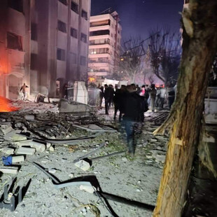 Πυραυλική επίθεση στη Δαμασκό - Πληροφορίες για 15 νεκρούς 
