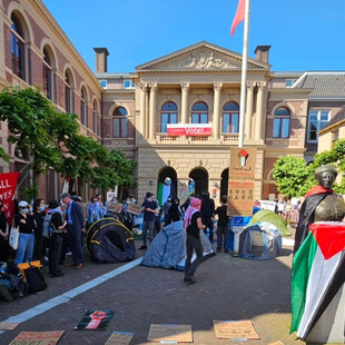 Ολλανδία: Φιλοπαλαιστίνιοι διαδηλωτές κατέλαβαν πανεπιστημιακά κτίρια σε τρεις πόλεις