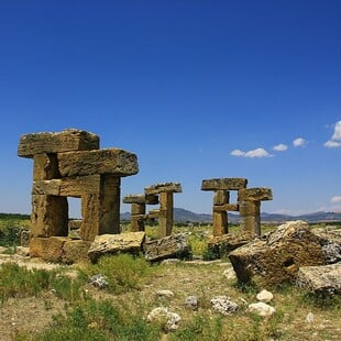 Τουρκία: Ανακαλύφθηκε μεγάλος ναός στην αρχαία Βλαύνδο που είχαν ιδρύσει Μακεδόνες του Μεγάλου Αλεξάνδρου