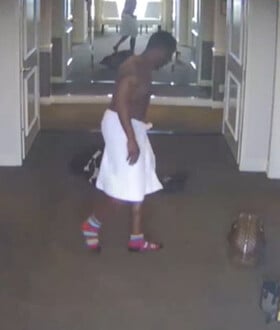 Diddy: Βίντεο - ντοκουμέντο από τον άγριο ξυλοδαρμό της Cassie σε ξενοδοχείο του Λος Άντζελες
