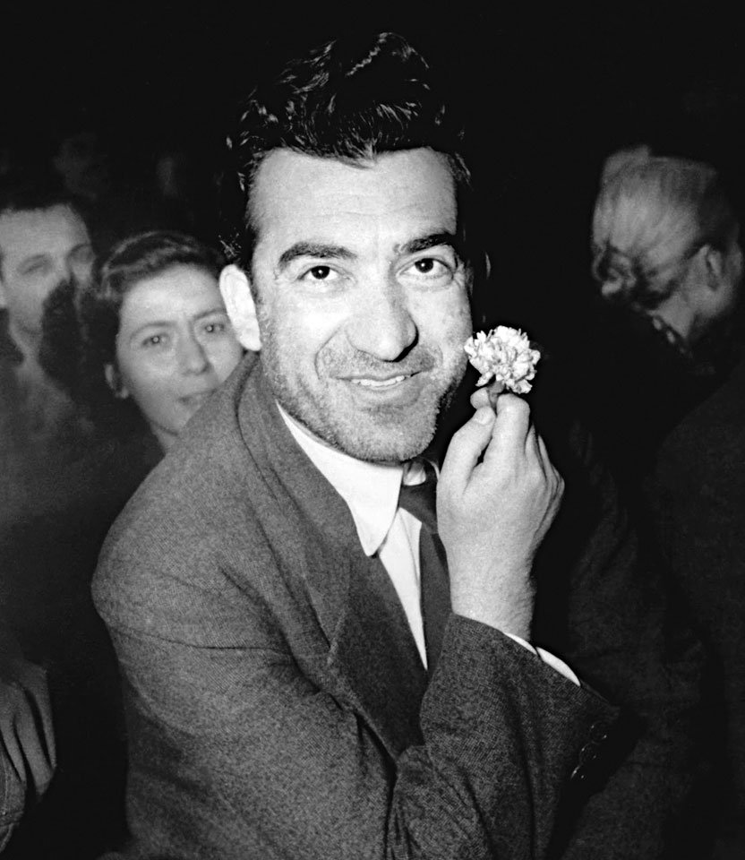 O Νίκος Μπελογιάννης. Δημήτρης Χαρισιάδης. Φωτογραφικό Αρχείο Μουσείου Μπενάκη.