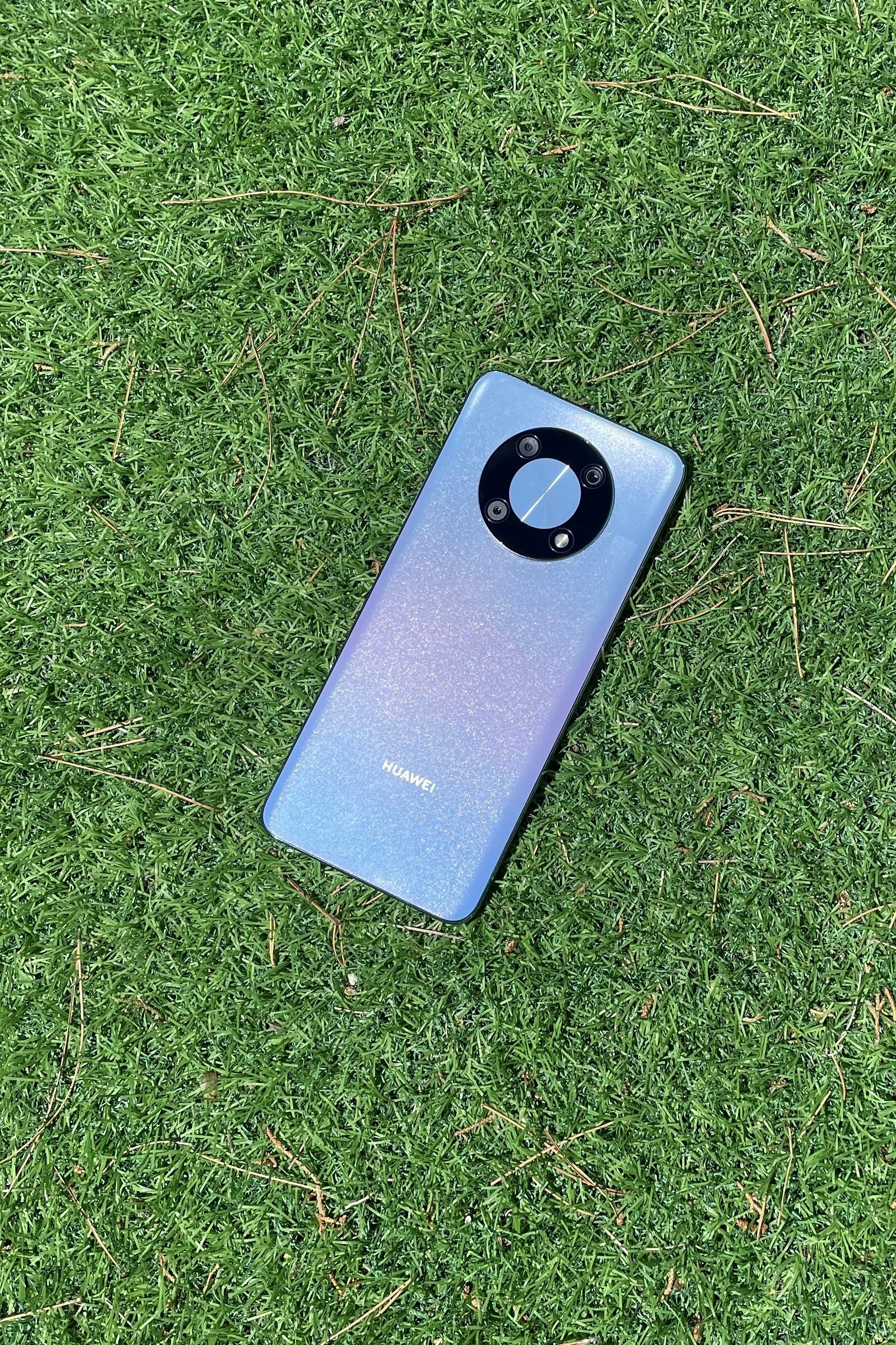 Με αυτά τα smartphones της HUAWEI, θα απολαύσουμε το καλοκαίρι λίγο παραπάνω