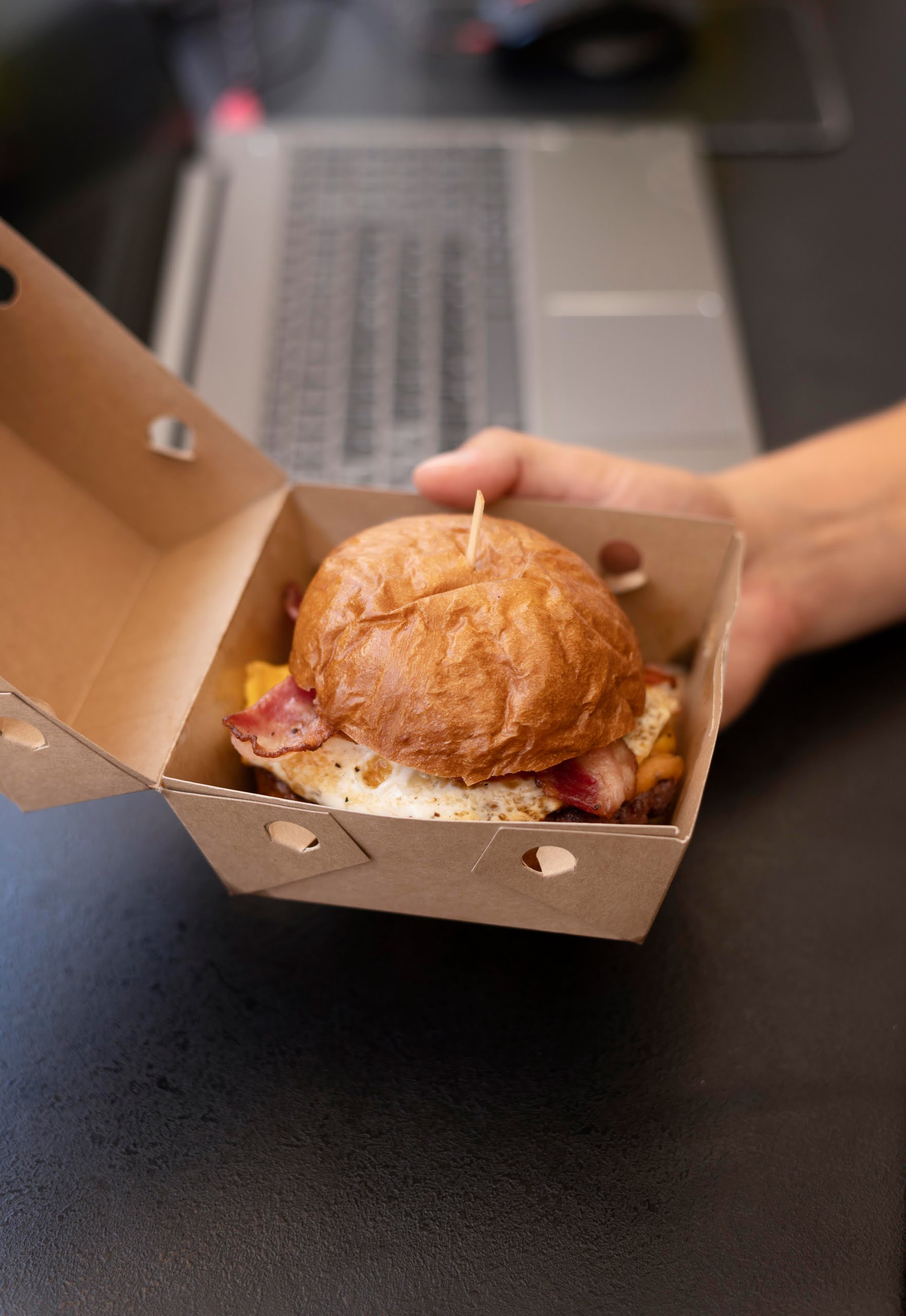 Το efood pro είναι το cheat code που έψαχνες στο delivery