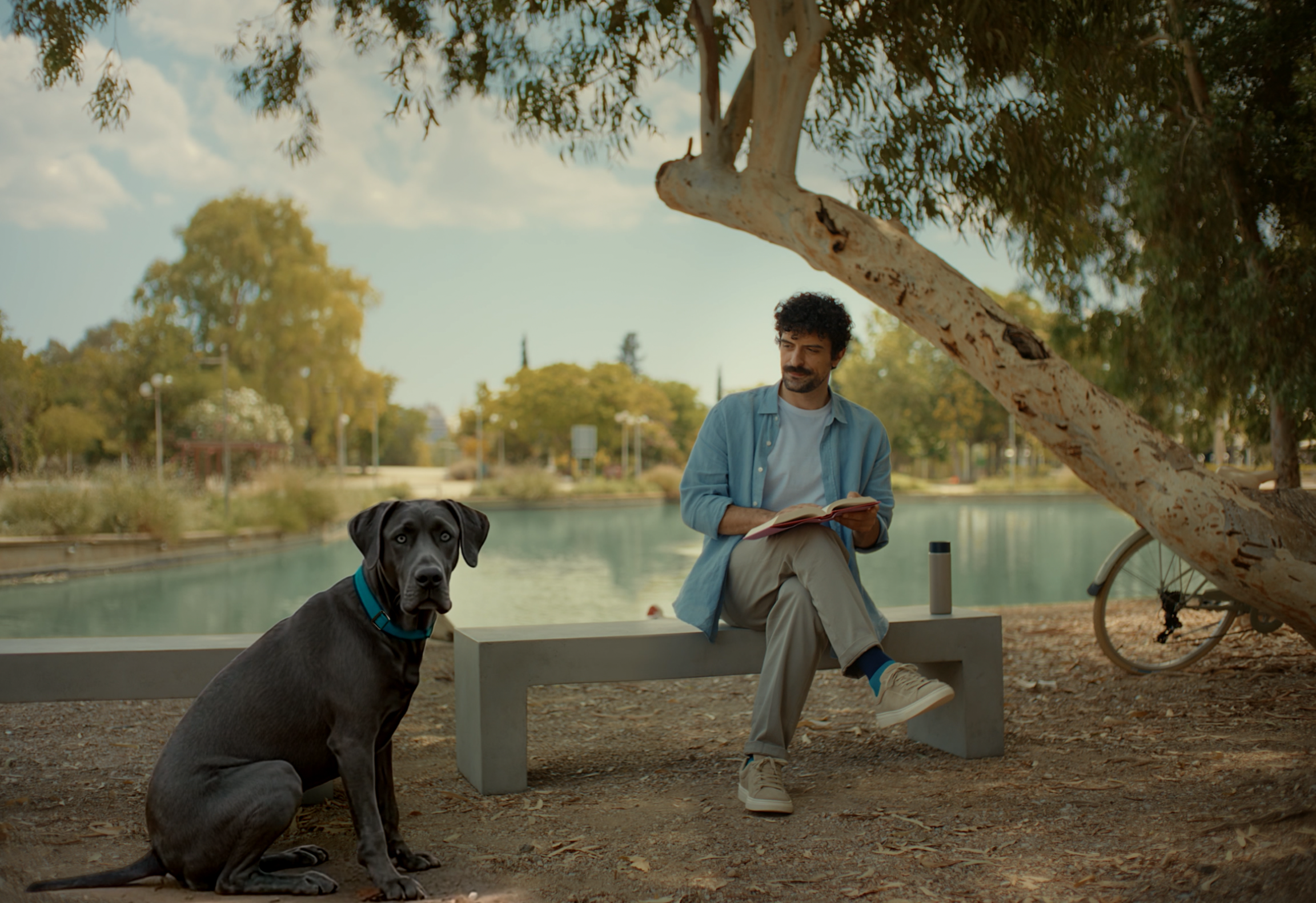 Ο Μπούμπης ρωτά, ο Τάκης απαντά: Πόσο απλές μπορούν να γίνουν οι τραπεζικές υπηρεσίες;