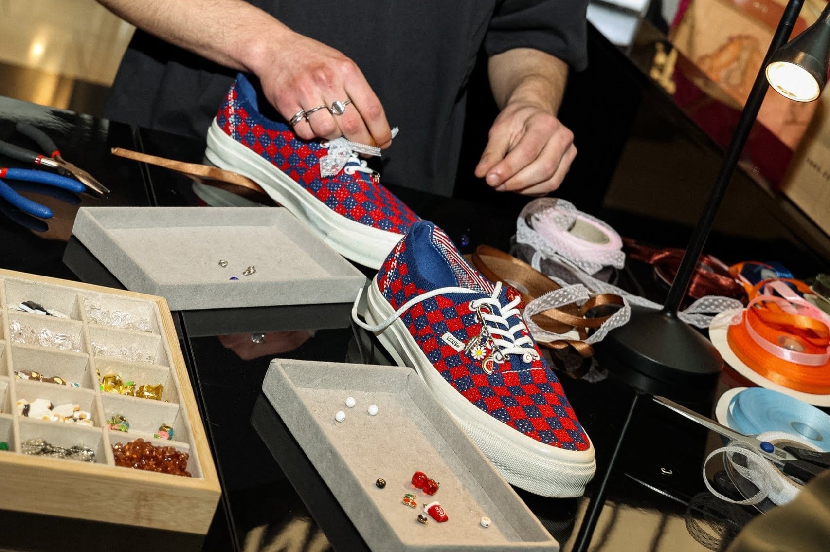 Βe «Authentic»: Το νέο λανσάρισμα της Vans φέρνει την Off the Wall ενέργεια στην πόλη