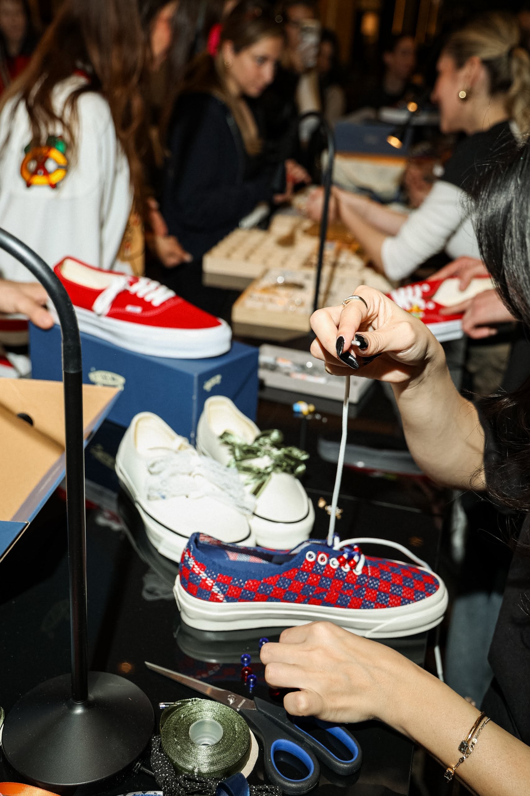 Βe «Authentic»: Το νέο λανσάρισμα της Vans φέρνει την Off the Wall ενέργεια στην πόλη