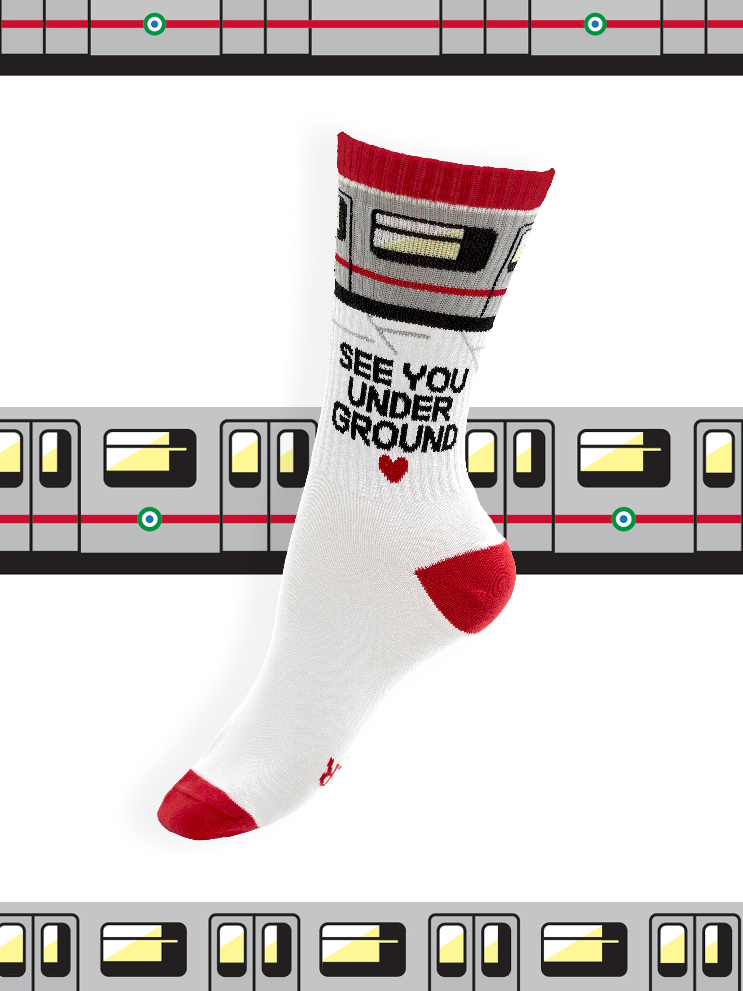 Beefeater x Ode to Socks: Το ολόφρεσκο, αναπάντεχο crossover του αθηναϊκού urban στιλ 