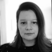 H ιστορικός τέχνης και επιμελήτρια του μουσείου Τίνα Πανδή 