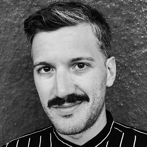 Ο Δρ Γιώργος Δικαίος