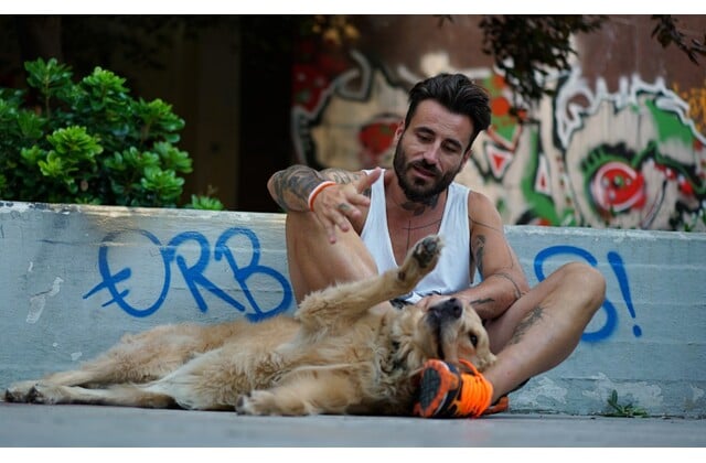 O Tattoo Artist Kai Paroysiasths Giwrgos Mayridhs Tote Kai Twra Lifo