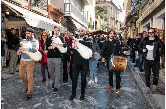 Απόκριες στην Αθήνα: Αναλυτικά το πρόγραμμα των εκδηλώσεων στις γειτονιές της πόλης | LiFO