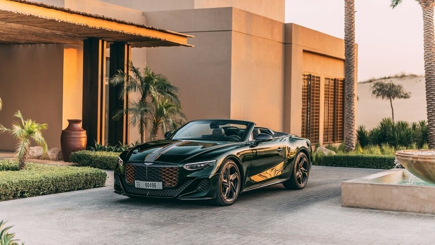 Η αίσθηση ελευθερίας της Bentley Batur Convertible