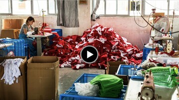 Τα εργοστάσια της Κίνας προετοιμάζονται για τα Χριστούγεννα από το καλοκαίρι