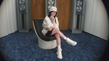 Η Billie Eilish απαντά στις ερωτήσεις ενός bot τεχνητής νοημοσύνης