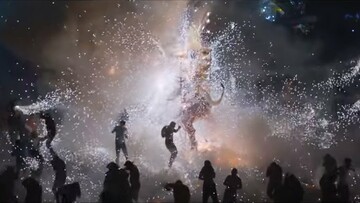 Πυροτεχνήματα στον σκοτεινό ουρανό του Μεξικού: Επικίνδυνη μαγεία