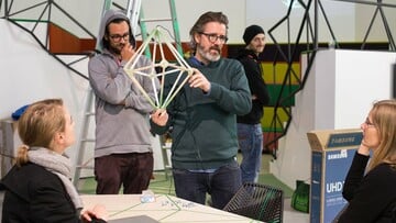 Ο σπουδαίος καλλιτέχνης Olafur Eliasson παράγει τέχνη υψηλού επιπέδου από το σπίτι του