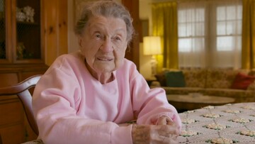 Η Nonnie, μια γιαγιά ηλικίας 107 ετών και viral-star, έχει μερικές συμβουλές για εσάς