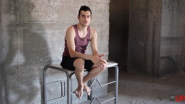 Στις πρόβες του Αργύρη Πανταζάρα και της καλλιτεχνικής ομάδας Momentum