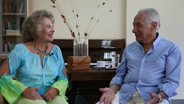 Η κυρία Κατερίνα και ο κύριος Νίκος γνωρίστηκαν μέσα σε ένα ΚΑΠΗ