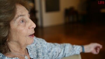Η Άλκη Ζέη δεν μπόρεσε να ξαναμπεί στην κουζίνα όπου έγραψε «Το καπλάνι της βιτρίνας»