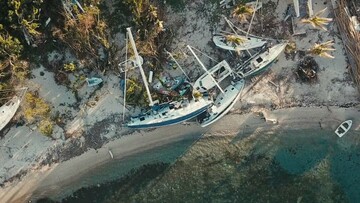 Πώς μαζεύεις τα κομμάτια σου μετά από μία φυσική καταστρoφή;
