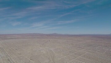 Κινηματογραφώντας μία από τις μεγαλύτερες πολεοδομικές αποτυχίες του κόσμου στην έρημο Mojave της Καλιφόρνια