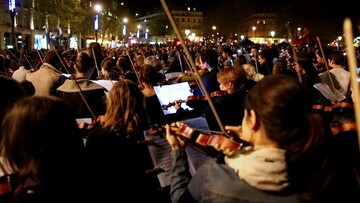 Η "'Ορθια Ορχήστρα" στη Νύχτα των Ορθίων