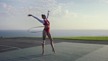 Η υπνωτική ομορφιά της ρυθμικής γυμναστικής