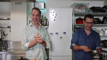 Δύο φίλοι μεγαλουργούν στις κουζίνες του Λονδίνου