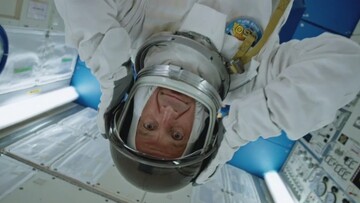 Πλέοντας στο κενό με τον αστροναύτη Maurizio Cheli