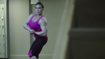 Ο αυτόνομος κόσμος του γυναικείου body building