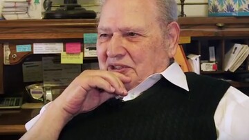 Ronald Wayne: Ο ξεχασμένος συνιδρυτής της Apple