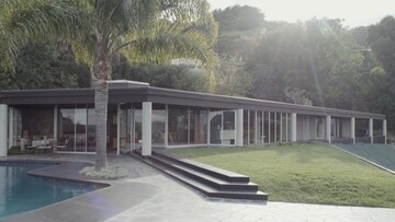 Μέσα σε ένα από τα ομορφότερα σπίτια του Hollywood