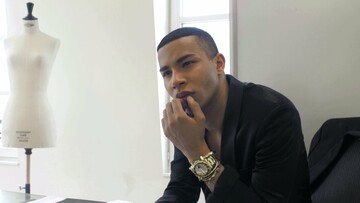 Μέσα στον οίκο μόδας Balmain