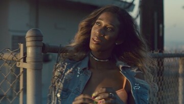 Μια ερωτική επιστολή προς όλες τις μαύρες γυναίκες