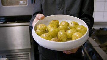 Αυτές είναι οι ακριβότερες πατάτες στον κόσμο - κάποτε πωλήθηκαν σε δημοπρασία για 1000 ευρώ το κιλό!